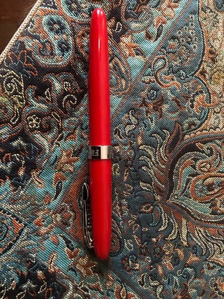 Artena Fountain Pen for Ferrari (slightly used) with original box 1