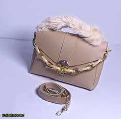 Womens Chunky Chain Purse With Fur