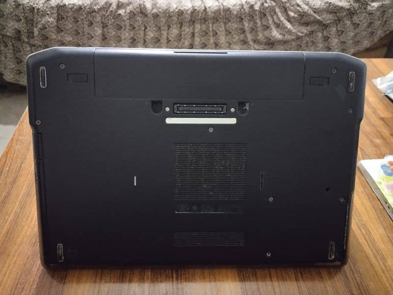 Dell latitude 6420. 1