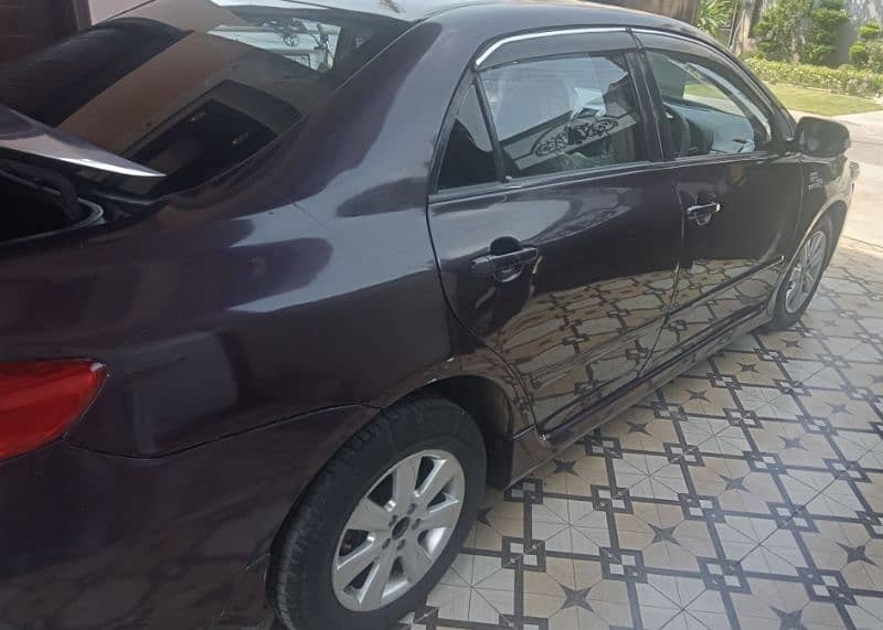 Toyota Corolla Altis 2012 4