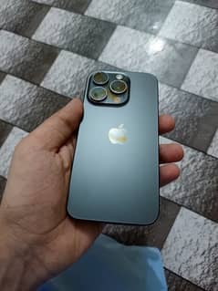 iPhone 15 pro 10/10 New Condition