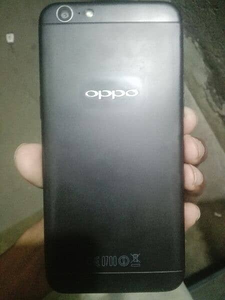 Oppo A57  3\32   WhatsApp: 03427631578 5