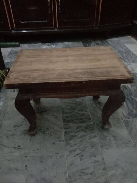 small table 0