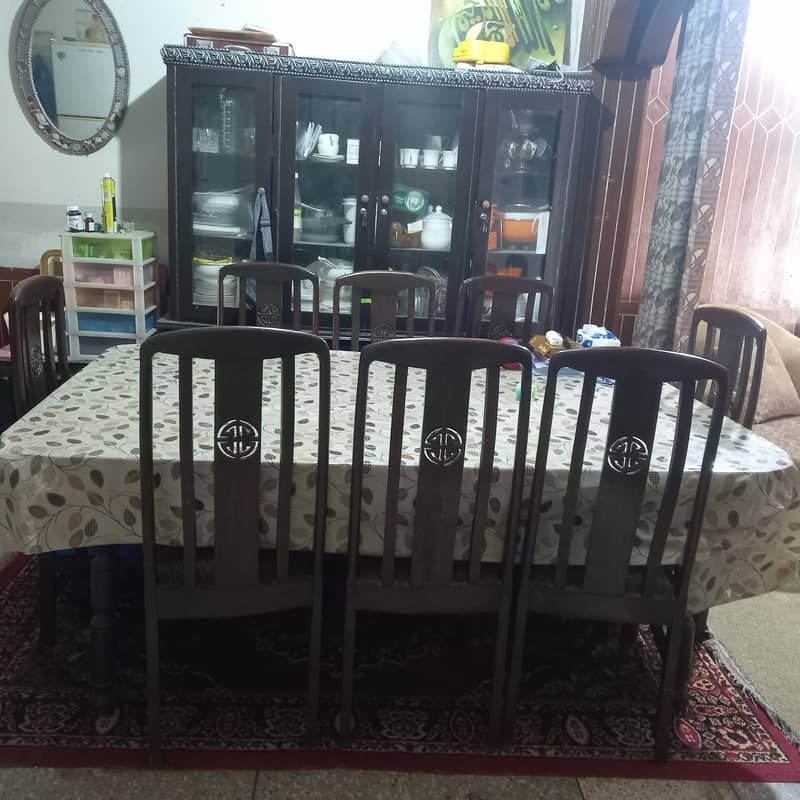 Dining table 8 seater 3