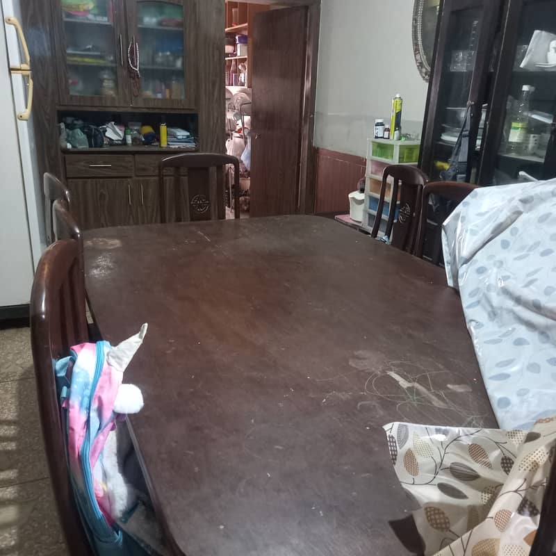 Dining table 8 seater 4