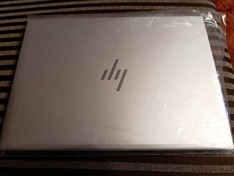 Laptop HP Elite Book 840 G9 i7 12th Generation Ram 16gb Ssd 256gb 14" 4