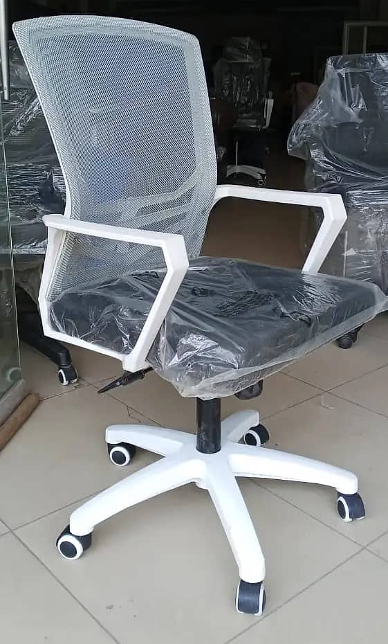 White Chinese Office Chair/Revolving Chair/Imported Chair/Gaming Chair 7