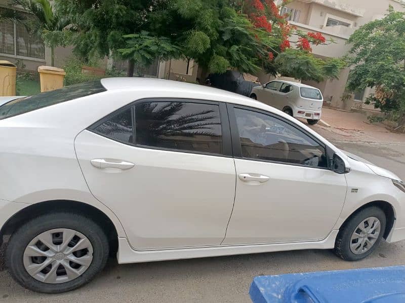 Toyota Corolla Altis 2021 4