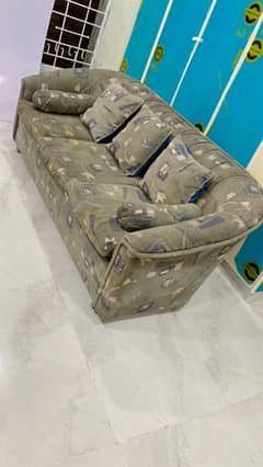 paki lakar sofa