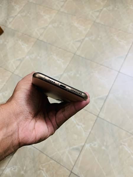 IPHONE XS MAX 256 GB Golden 2