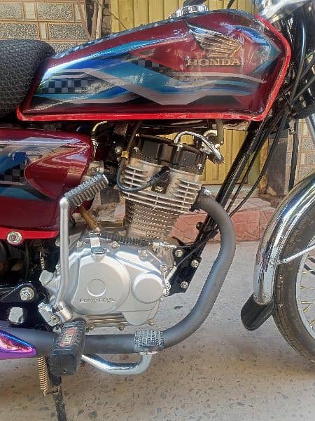 Excellent new condition Honda CG 125 sale 2