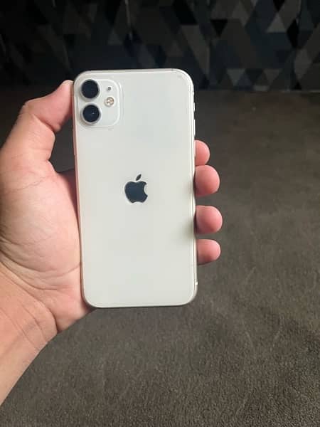 Iphone 11 NoN Pta Factory Uncloked 10/10 Condition 2