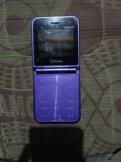 Q MOBILE PHANTOM Z FOLD