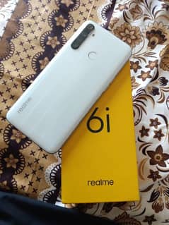 Realme 6i 4/128 with box