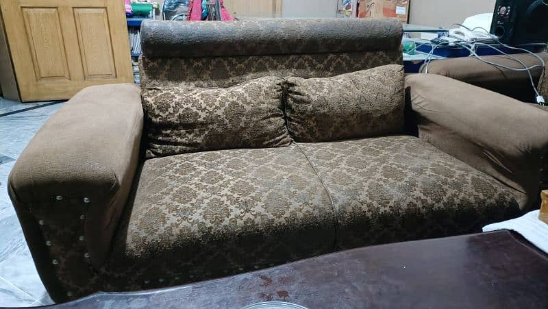 10 seater sofa set+ cushions 4