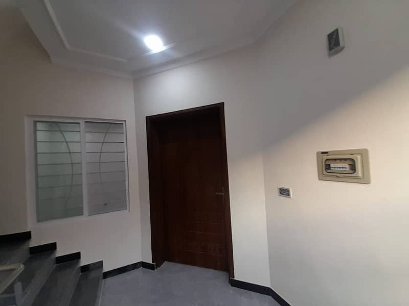 2.5 Marla House For Sale In Kainat Society 23