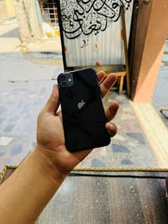 iphone 11 100 Health brand New