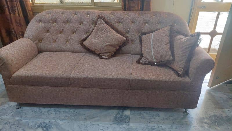 Five Seater Sofa Set For sale like new 5