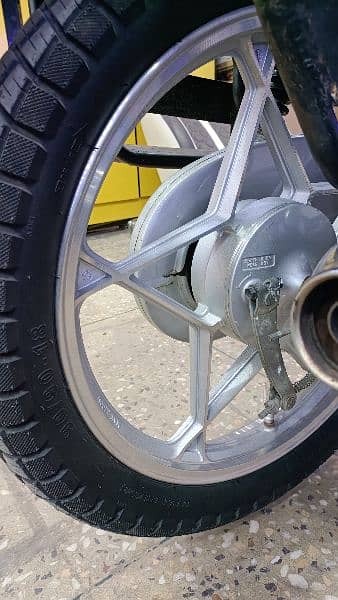 Suzuki Gs150 Se brand new condition nut to nut genuine 11500km only ru 4