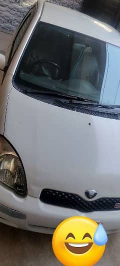 Toyota Vitz 2003