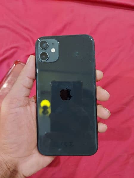 Iphone 11 64 GB with complete box 4