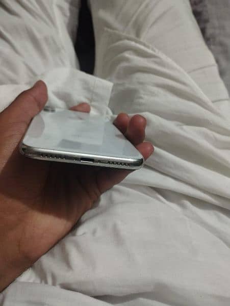 Iphone X non pta 64 gb lush condition 5