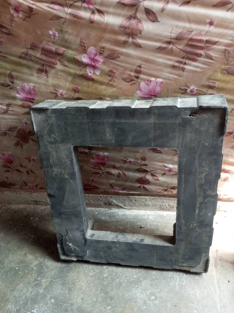 Fridge stand choki, gas chola stand, available for sale 3