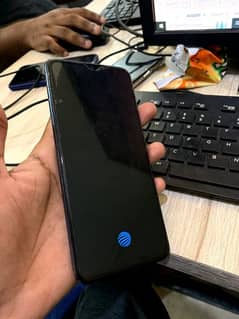 vivo v21e 8+4/128 with onli box no charger