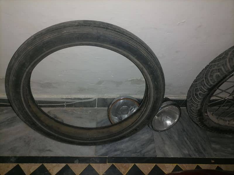 Suzuki GS 150 Body Parts Original 3