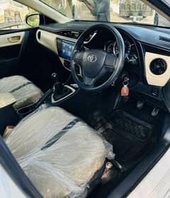 Toyota Corolla GLI 2018 (Urgent Sale) - Bumper to bumper genuine