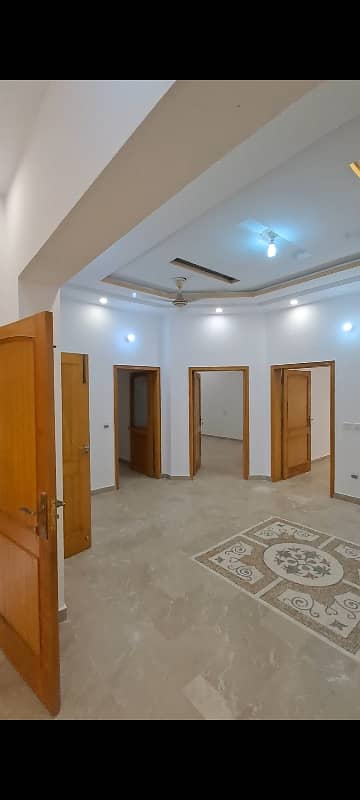 10 Marla House available for rent in Canal Garden Lahore 9