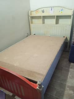 Big size single beds 6*5 ft