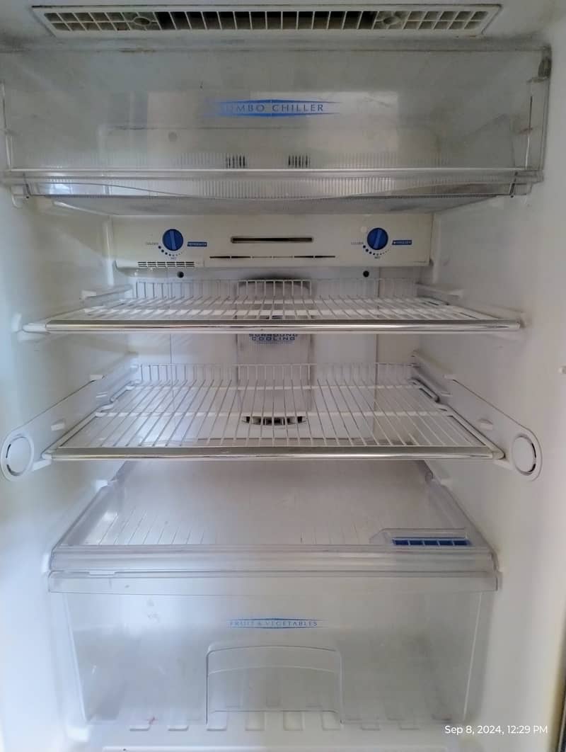 Mitsubishi Fridge - Non frost 2