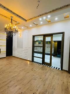 5 Marla Brand New Luxury House For Sale Direct Meeting With Owner In Park View City Lahore.