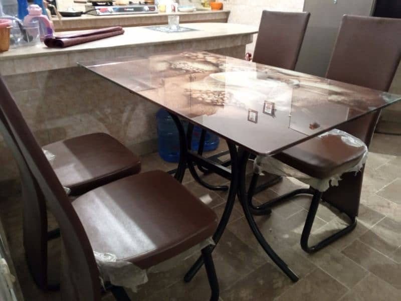 Dinning table with 4 chairs 1