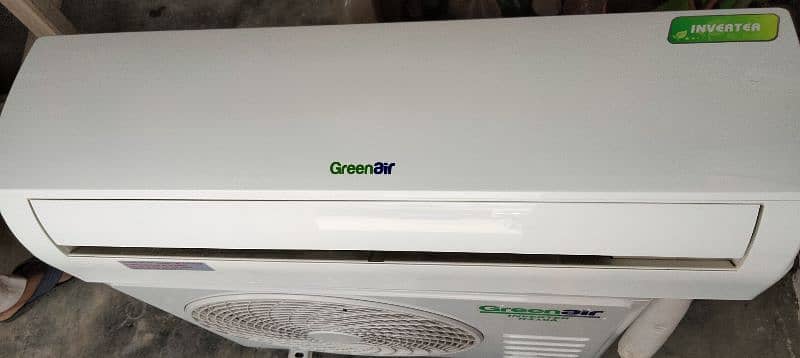 greenair inverter ac good working condition 1 ton 1