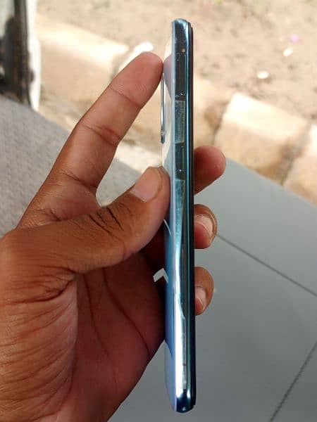 VIVO S1 14