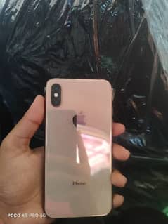 iPhone xs 64gb golden colour factory unlocked