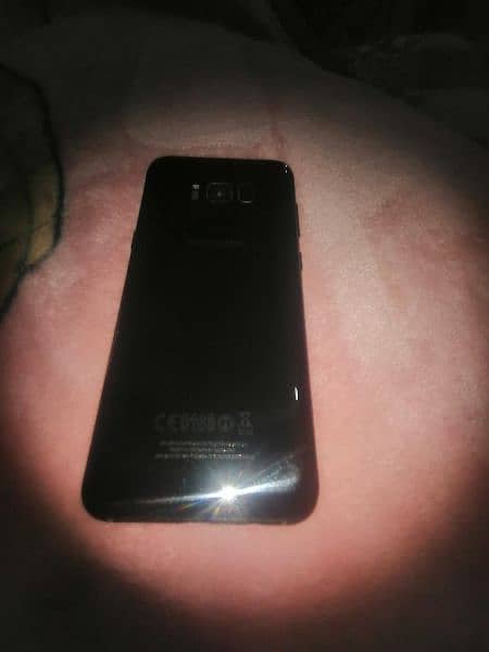 urgent sale samsung s8plus. . 4gb. 64gb. 13