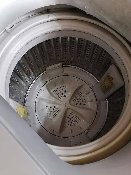 Haeir Washing machine excellent condition 3