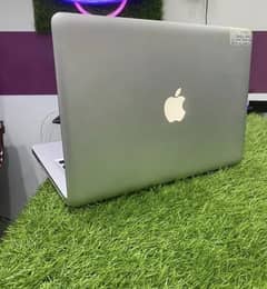 MacBook