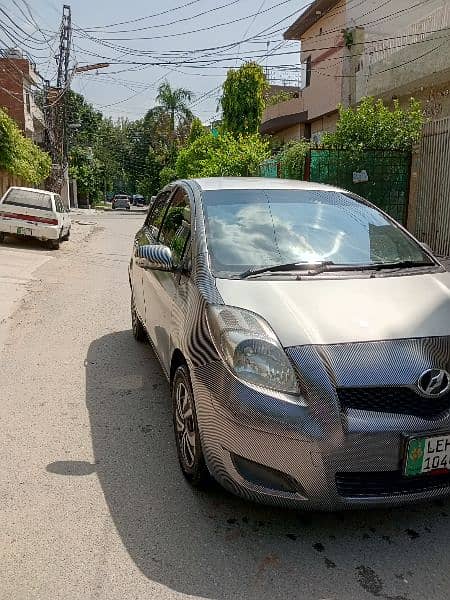 Toyota Vitz 2009 14