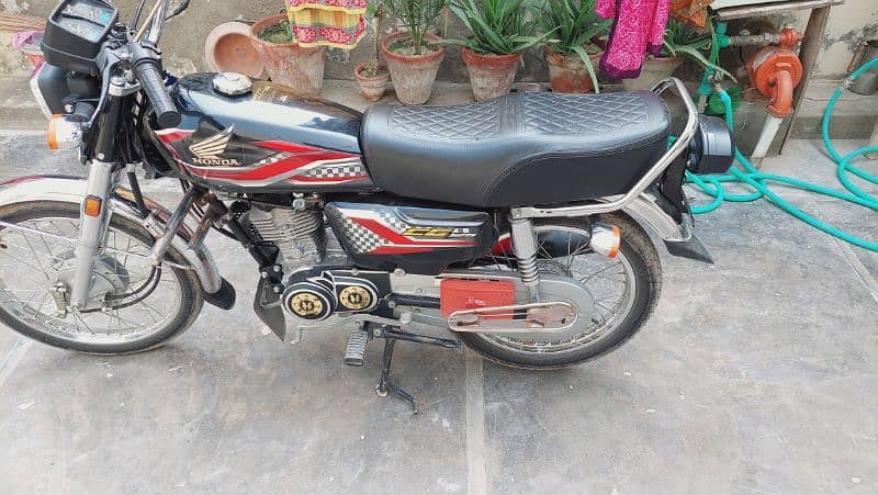 honda 125 2024 4