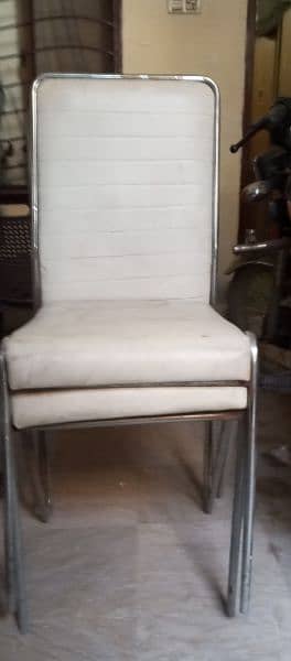 4 white chairs clean huni a bss all ok a  03079410128 Lahore 0