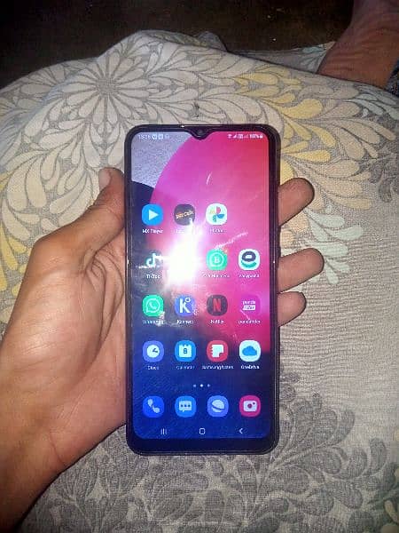 samsung moblie A02s 4