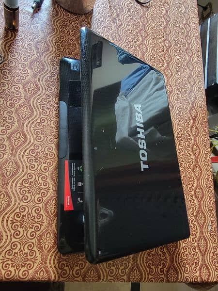 Toshiba satellite Pro L630 core i3 4/500GB brand new 1