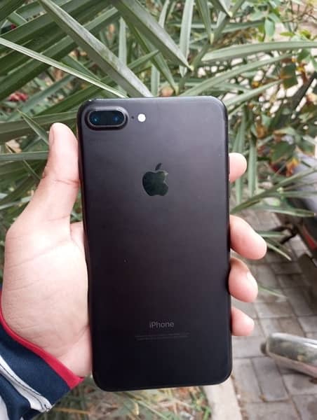 IPhone 7 Plus 8