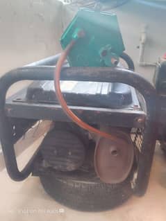 generator 2.5 kv good condition