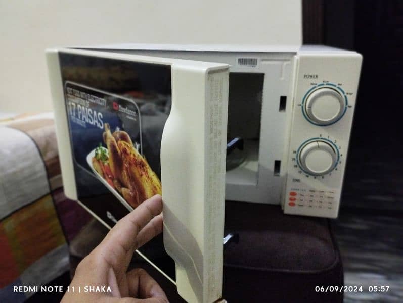 dawlance microwave 4