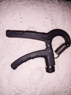 Hand gripper